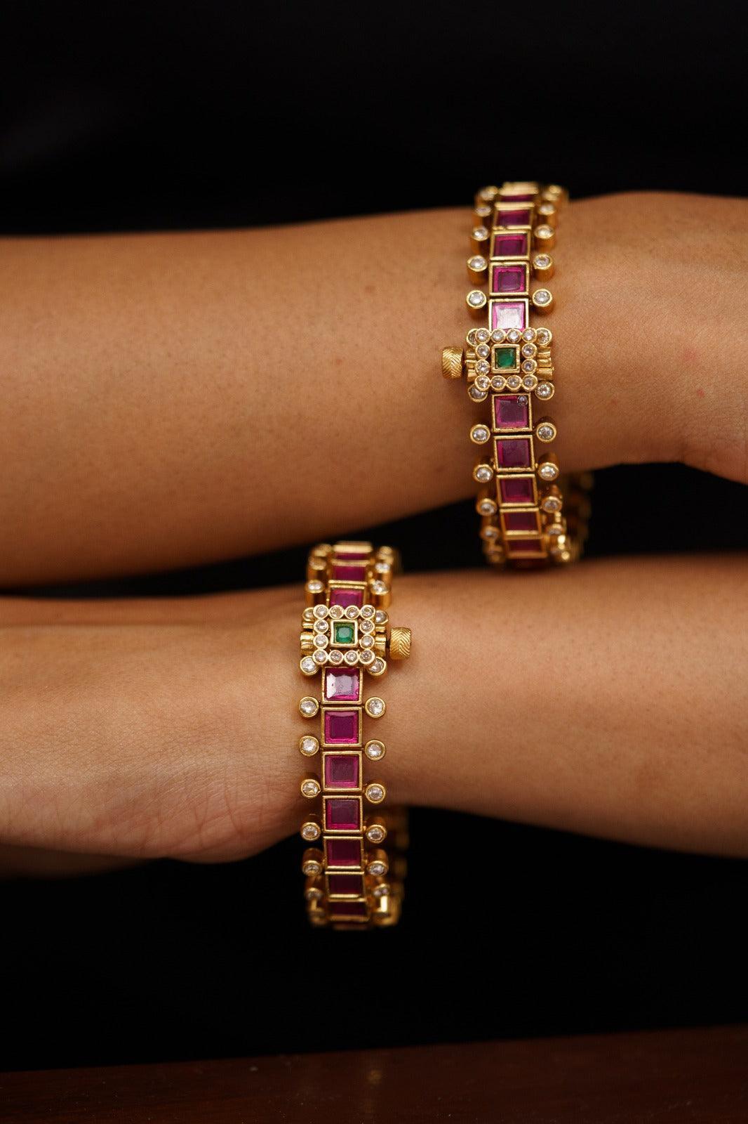 Kaamini Openable Indian Bangle | Sone Pe Suhaga Collection - Attrangi