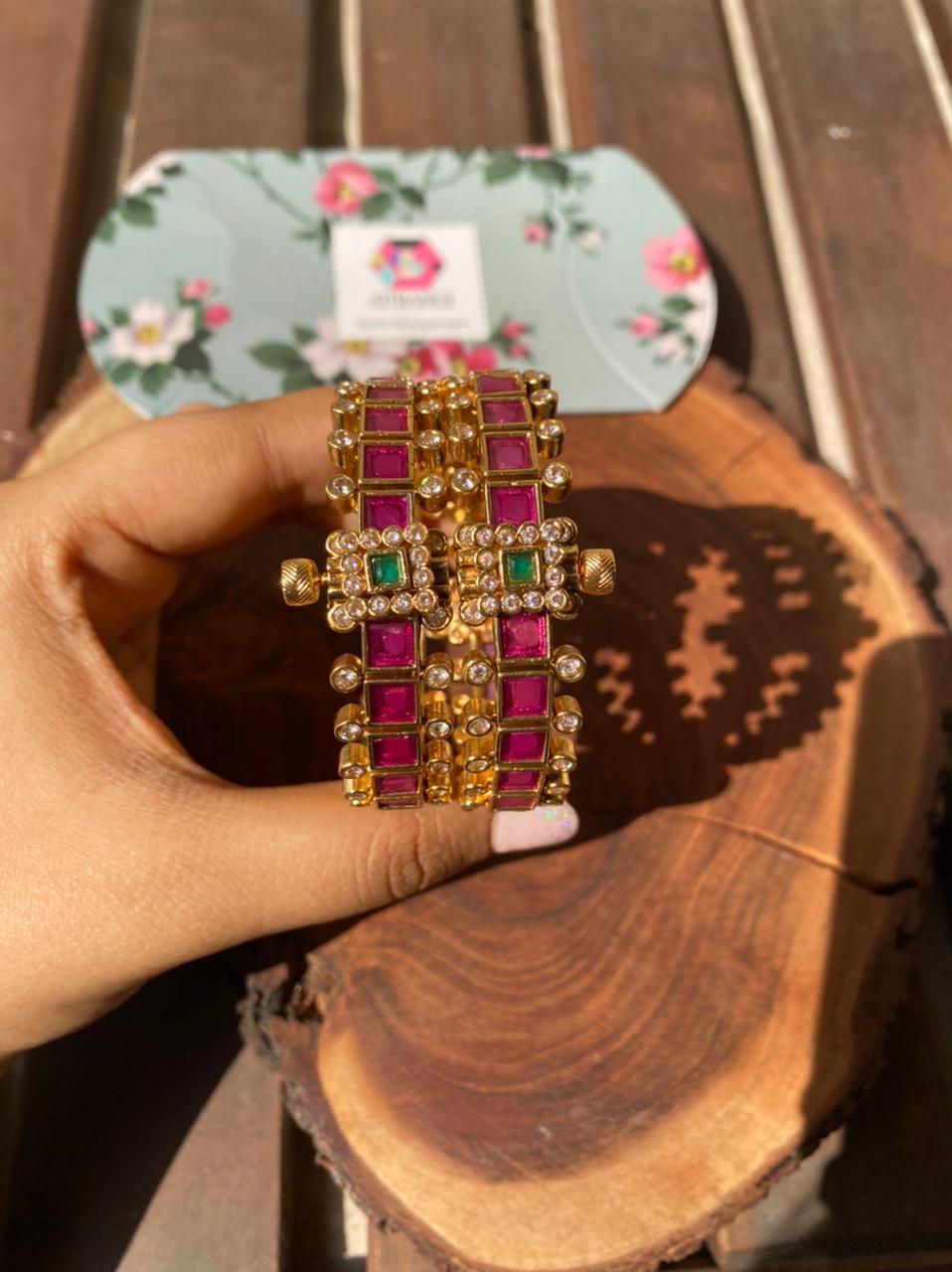 Kaamini Openable Indian Bangle | Sone Pe Suhaga Collection - Attrangi