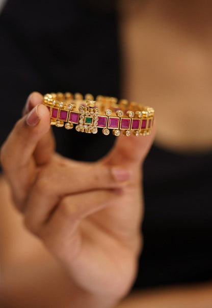 Kaamini Openable Indian Bangle | Sone Pe Suhaga Collection - Attrangi