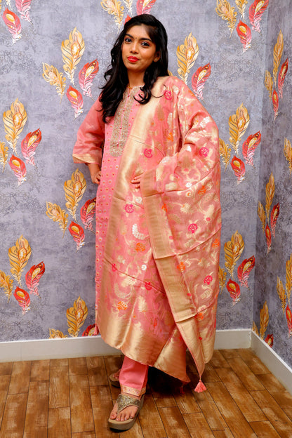 Pink Kurta With Floral Design For Women & Girls