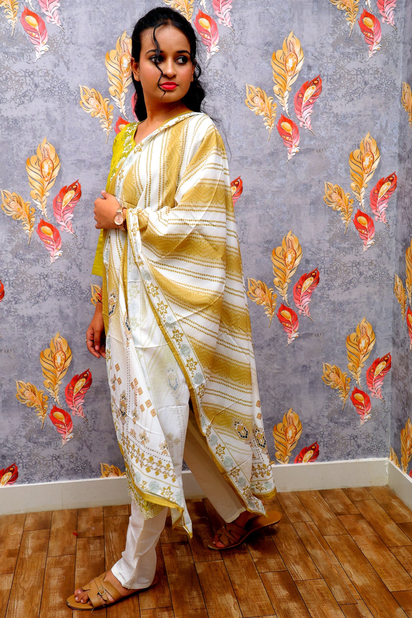 Green Rayon Kurti With Printed Dupatta For Women & Girls