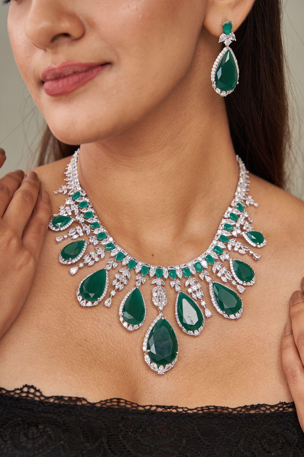 Larissa Bridal Diamond Set with Earrings - Attrangi