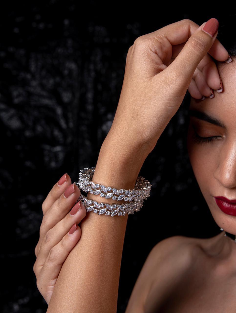 Marquise & Round Bangle Set - Attrangi