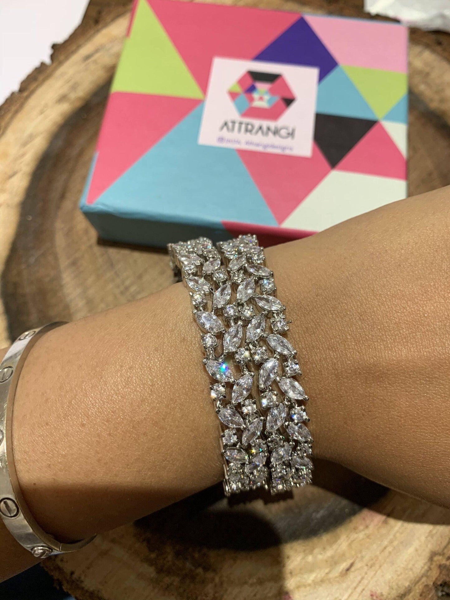 Marquise & Round Bangle Set - Attrangi
