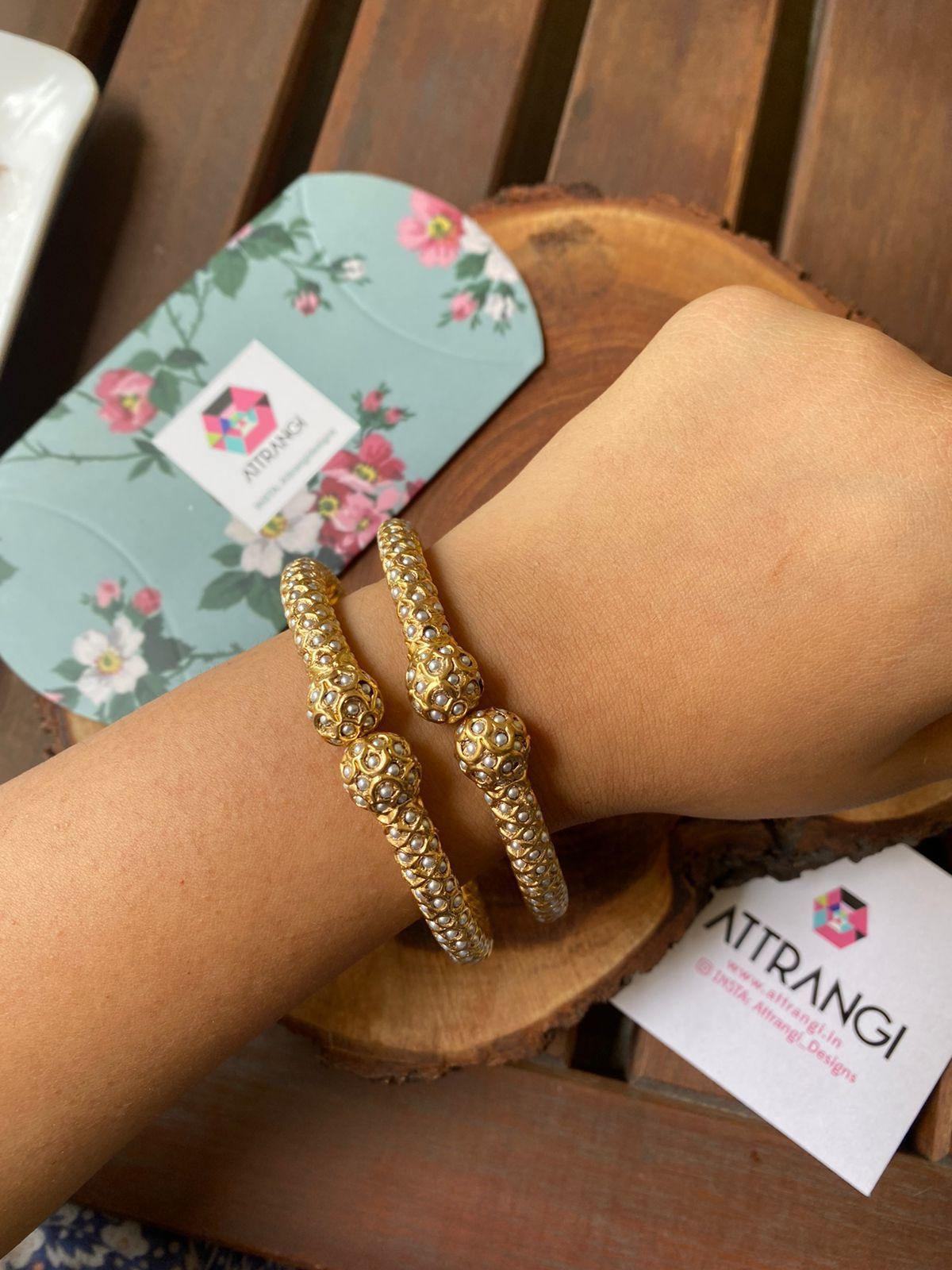 Nakshi Sona Moti Indian Thin Kada / Bangle Set - Attrangi