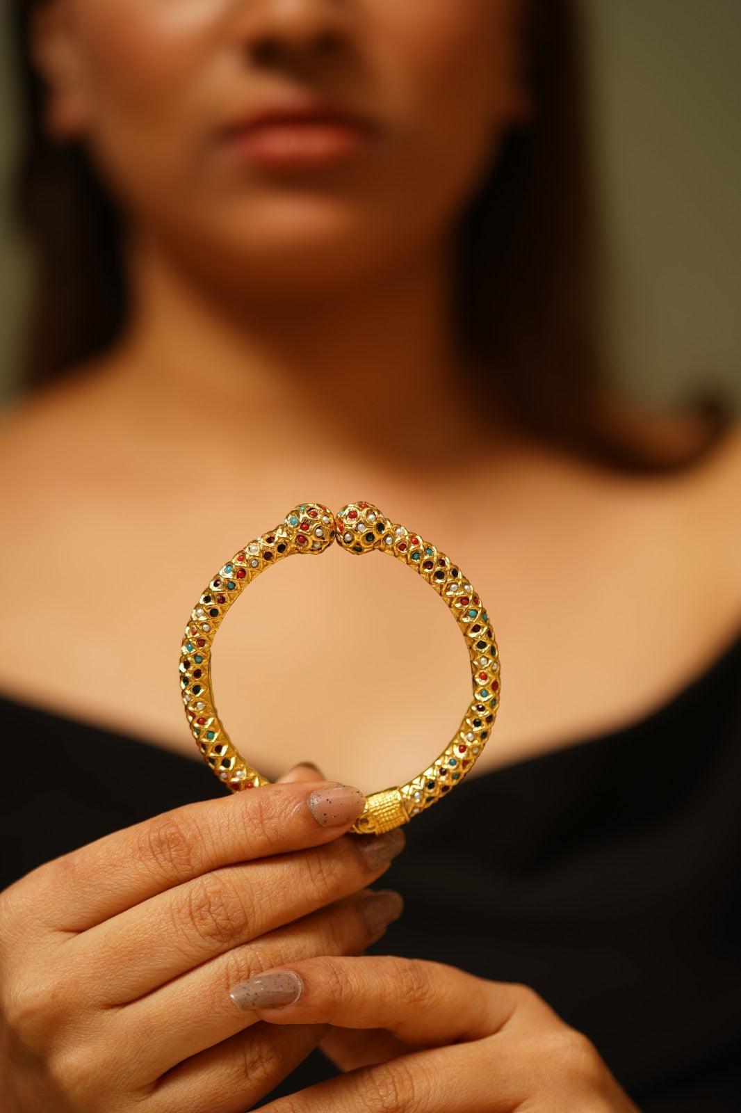 Nakshi Sona Moti Indian Thin Kada / Bangle Set - Attrangi
