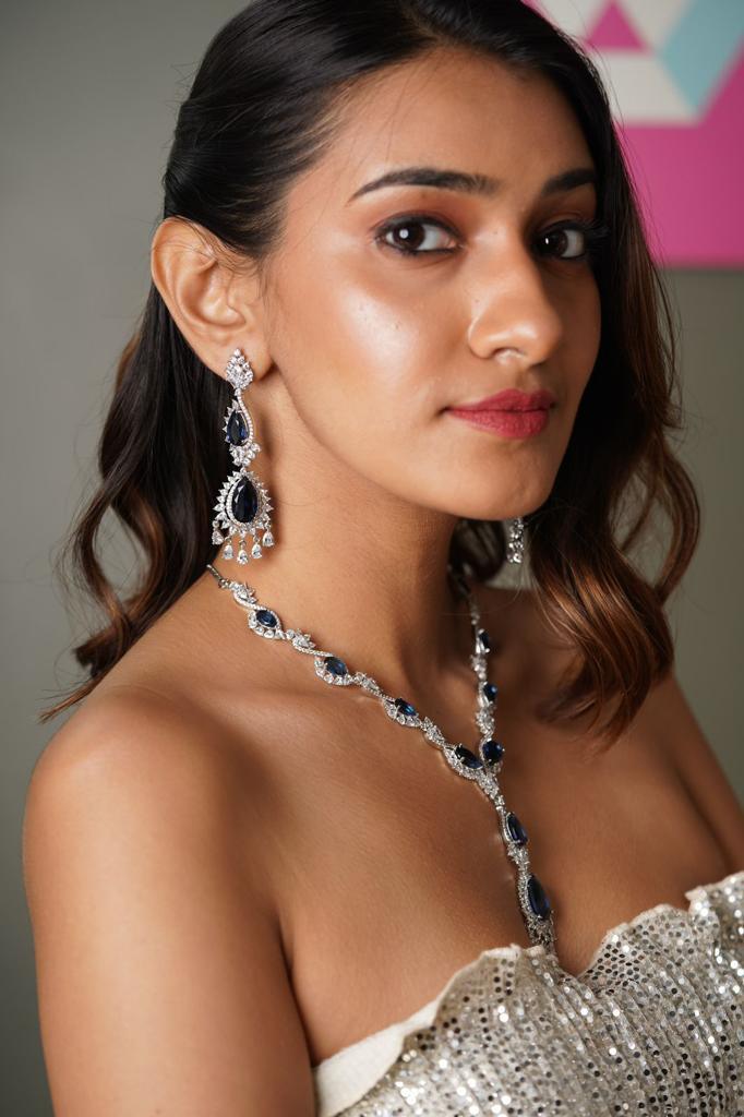 Natasha Diamond Set - Attrangi