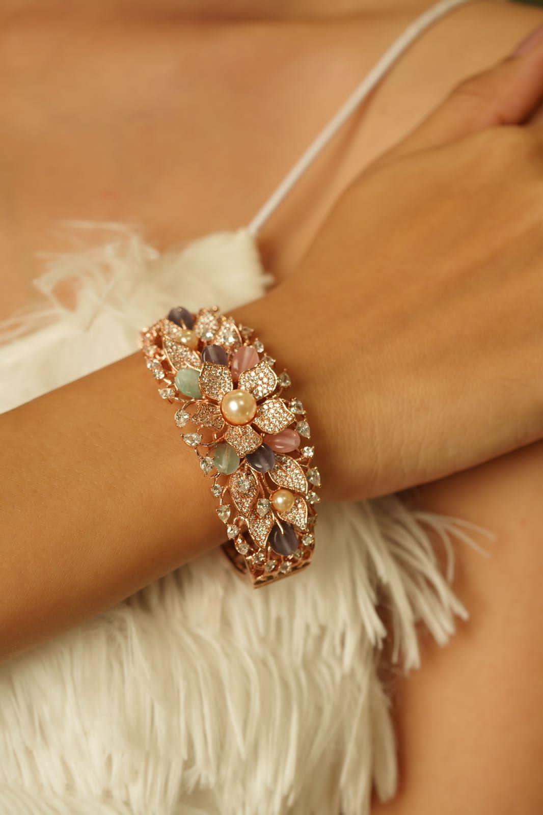 Queen Elsa Multicoloured Bead Bracelet - Attrangi