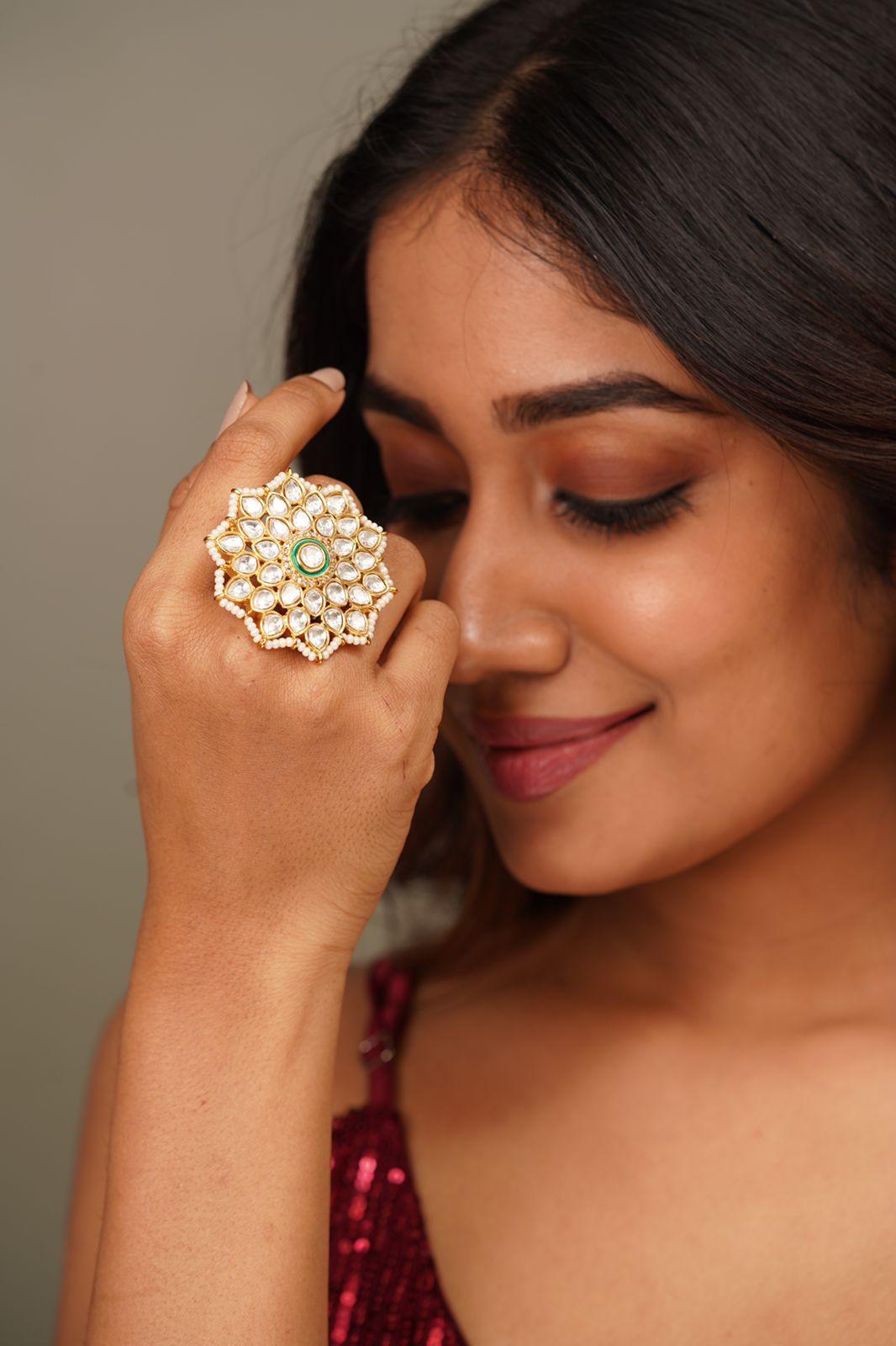 Roop Nihar Ring - Attrangi