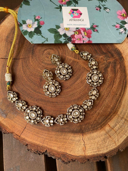 Sasha Basic Victorian Polki Choker / Necklace Set - Attrangi