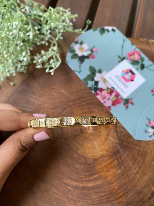 Sicily Western Daily Wear Bracelet - Attrangi