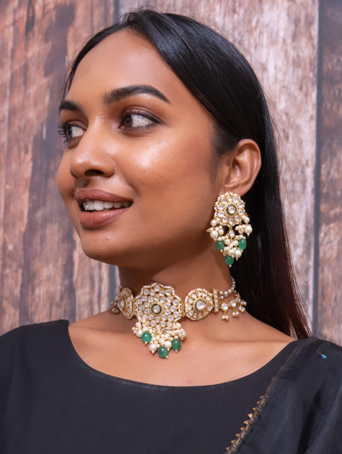 Smriti Polki Choker Set - Attrangi