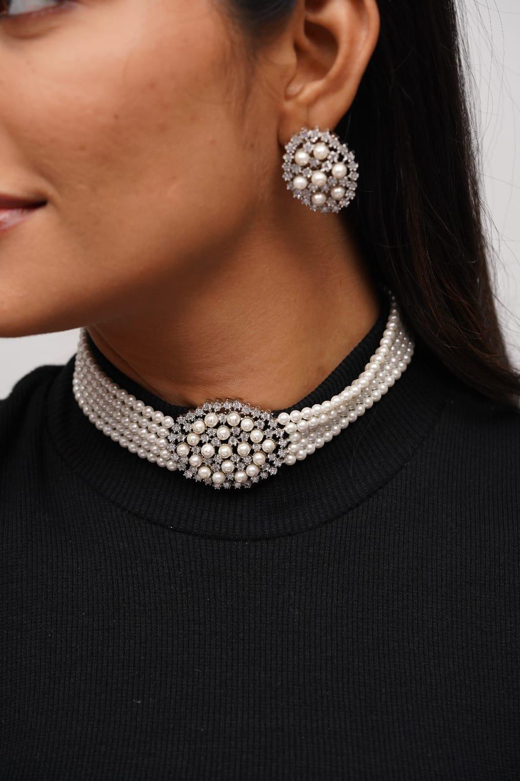 Snowlyn Pearl And Diamond Choker - Attrangi