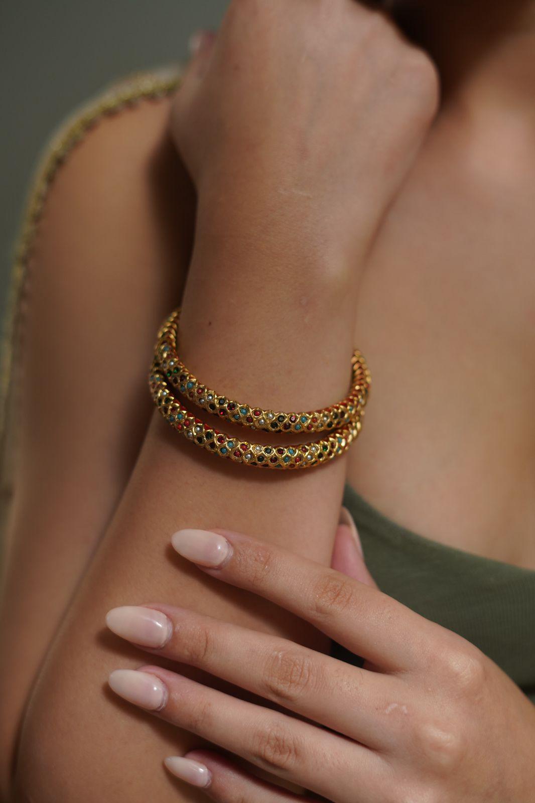 Sona Moti Gold Bangle Set - Attrangi