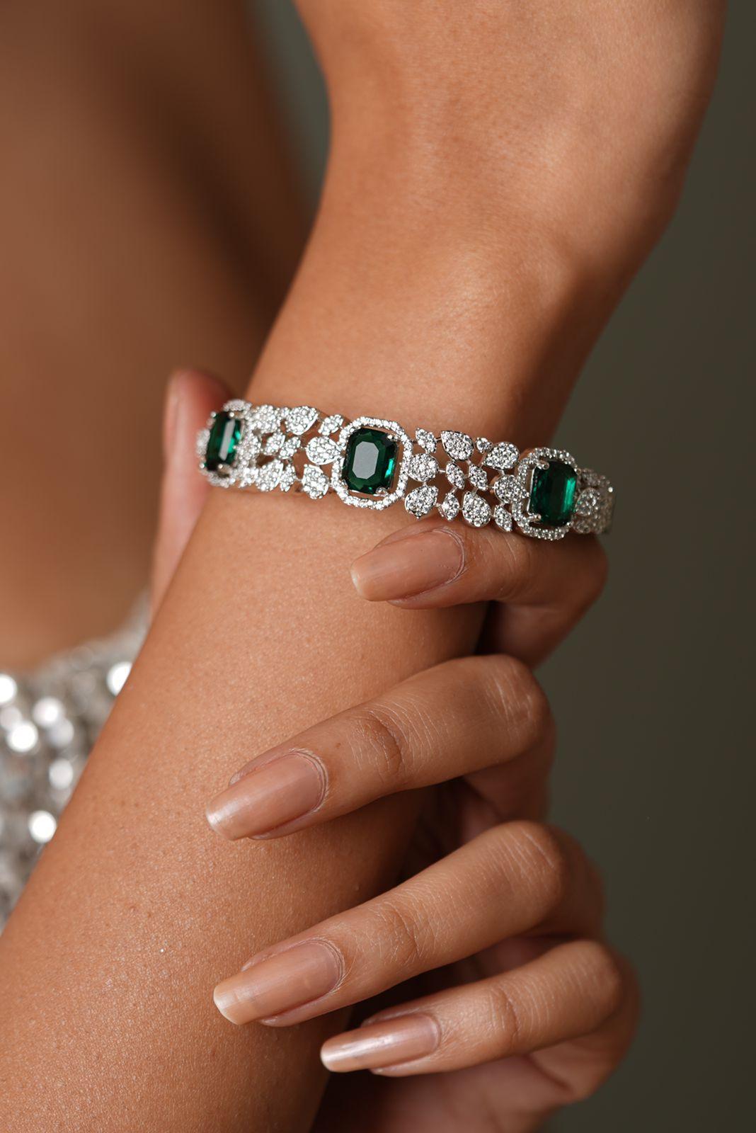 Stacy Diamond Bracelet With Coloured Stone - Attrangi