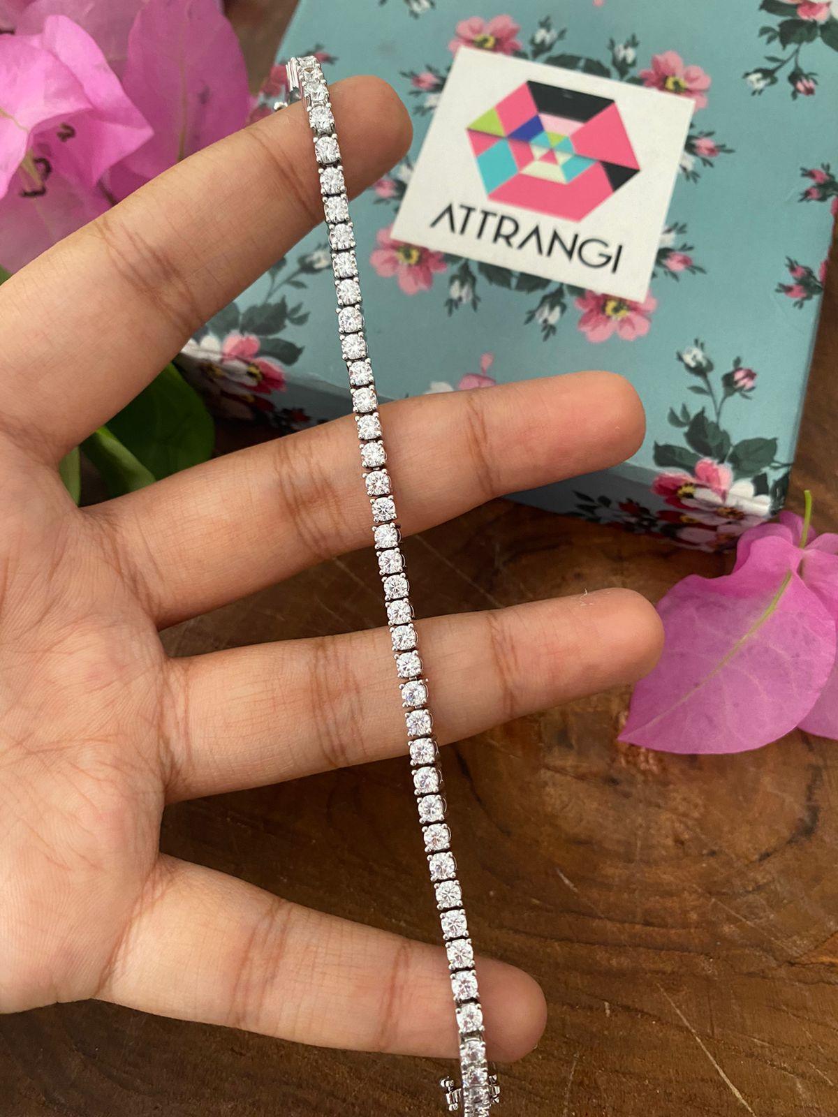 Staple Tennis Bracelet - Attrangi
