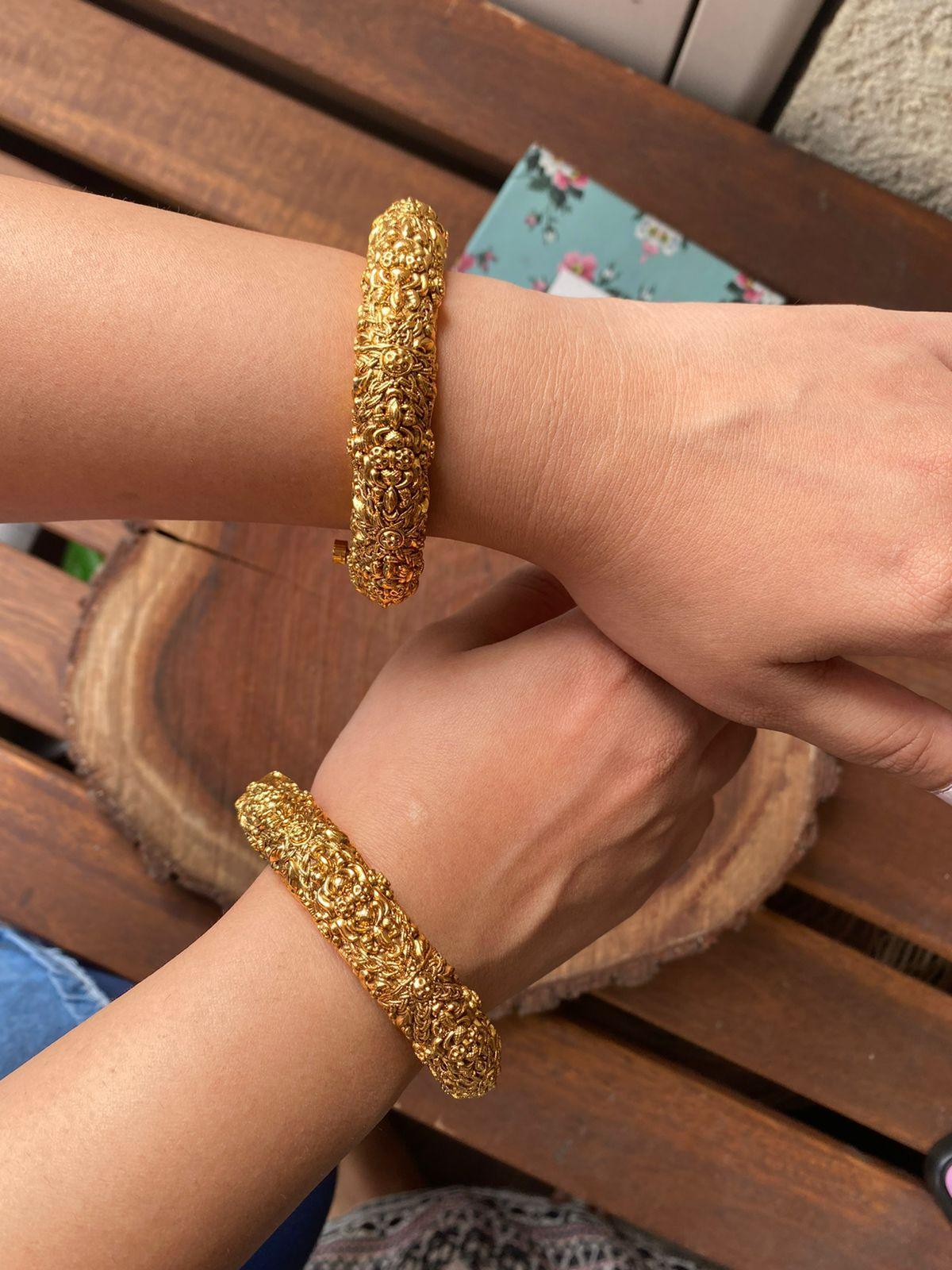 Triloka Traditional Kada - Attrangi