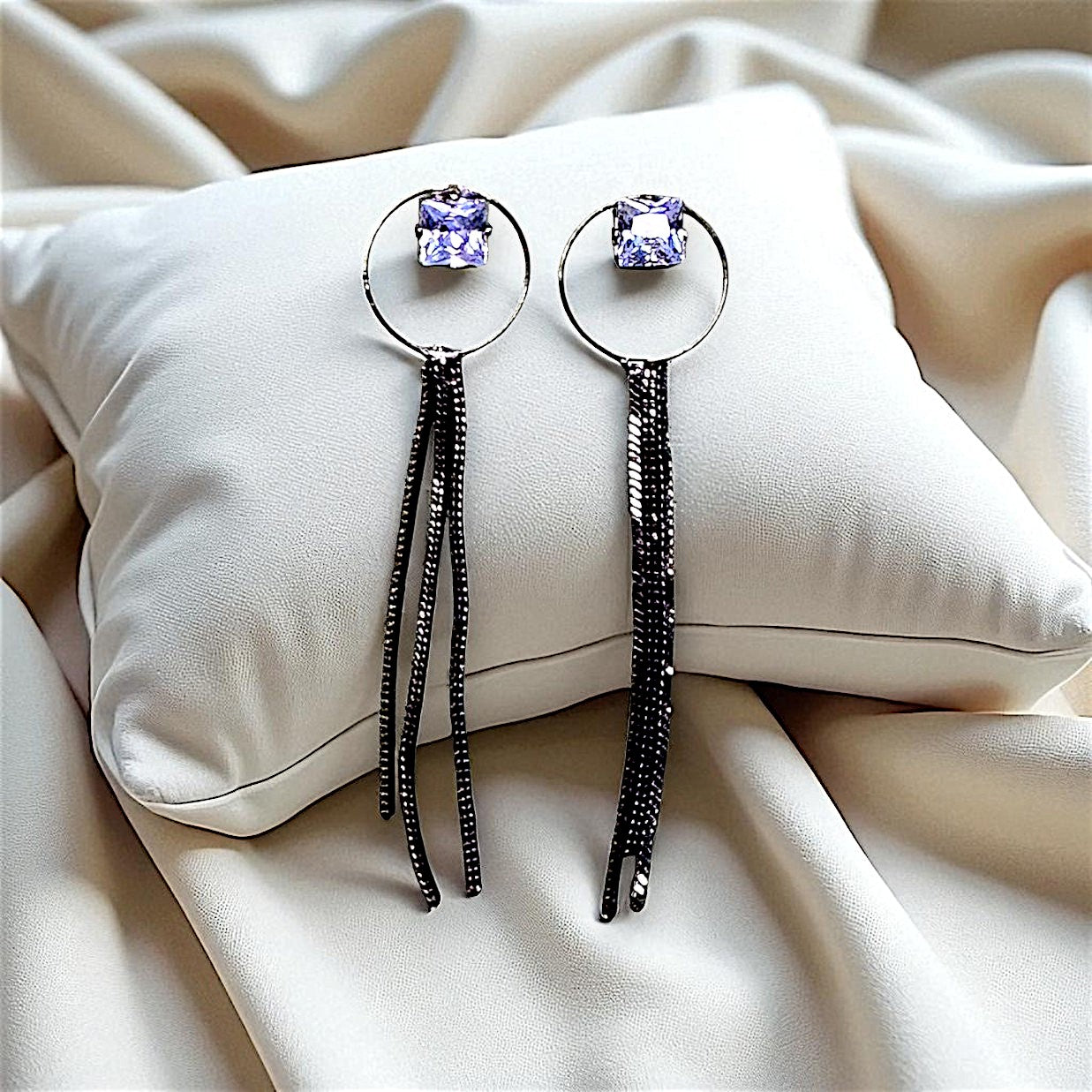 Dazzle in Stone & Chain Earrings - Perfect Party Accessory Black Earrings Ear Rings Earrings party Trincket Jewellry Jewelry Jewellery