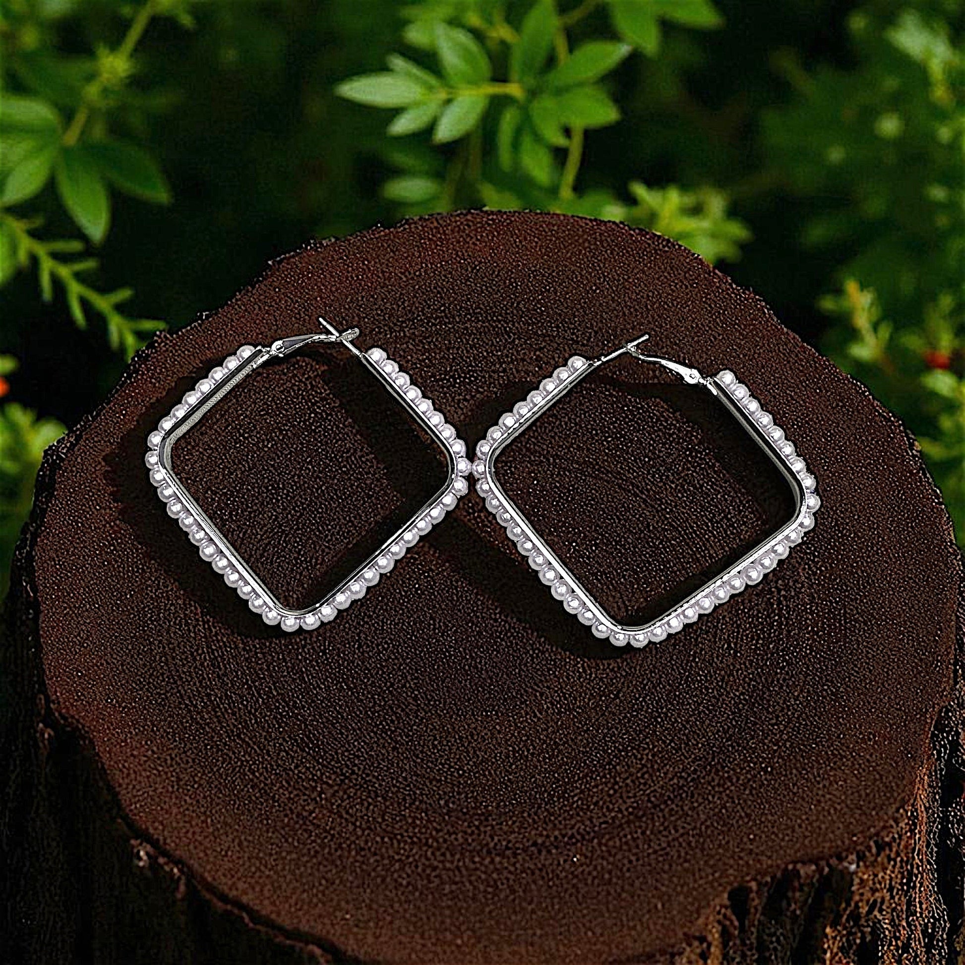 Beaded Hoops: Chic Elegance For Your Ears Diamond Earrings bead casuals Ear Rings Earrings ethnic office party Trincket Jewellry Jewelry Jewellery