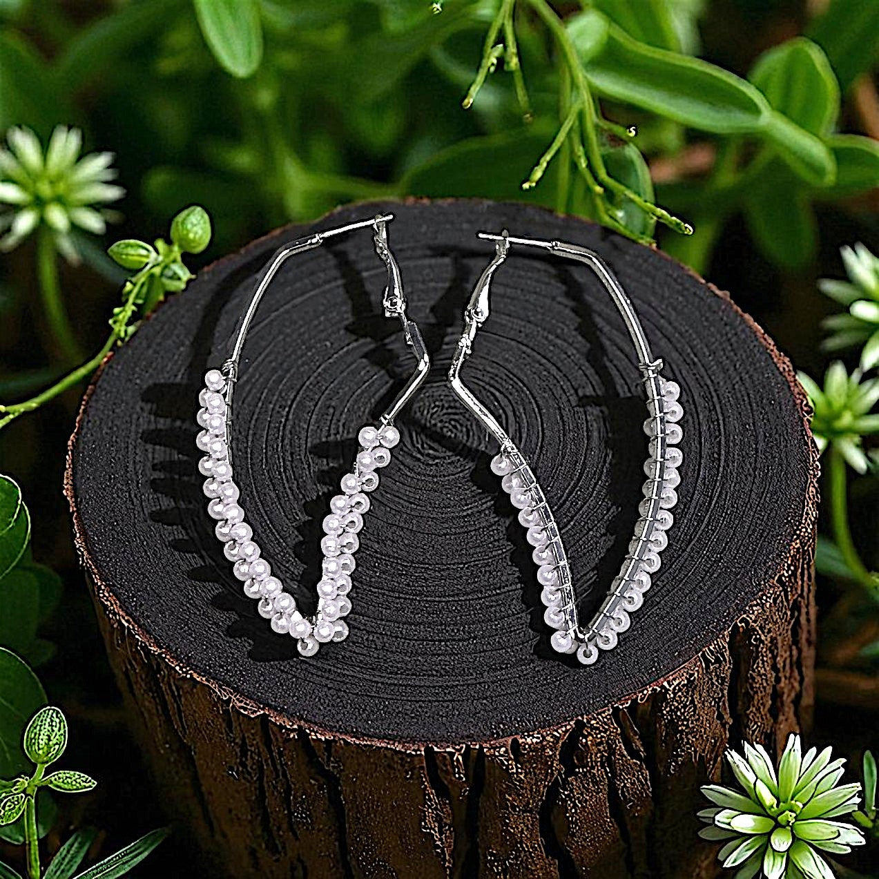 Beaded Hoops: Chic Elegance For Your Ears Leaf Earrings bead casuals Ear Rings Earrings ethnic office party Trincket Jewellry Jewelry Jewellery