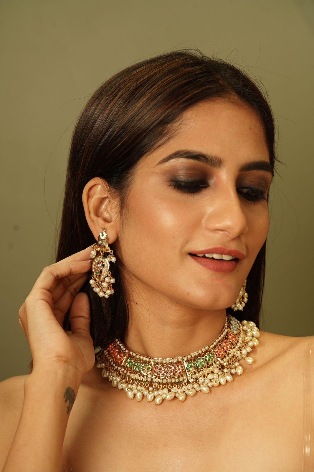 Zainab Navratna Hasli Set - Attrangi