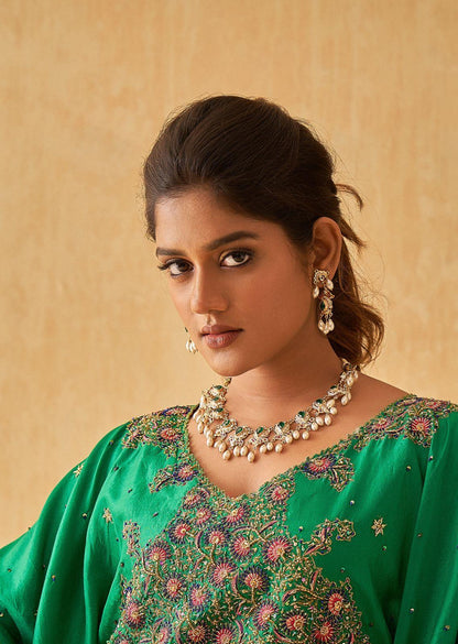 Zoya Jadaau Necklace Set - Attrangi